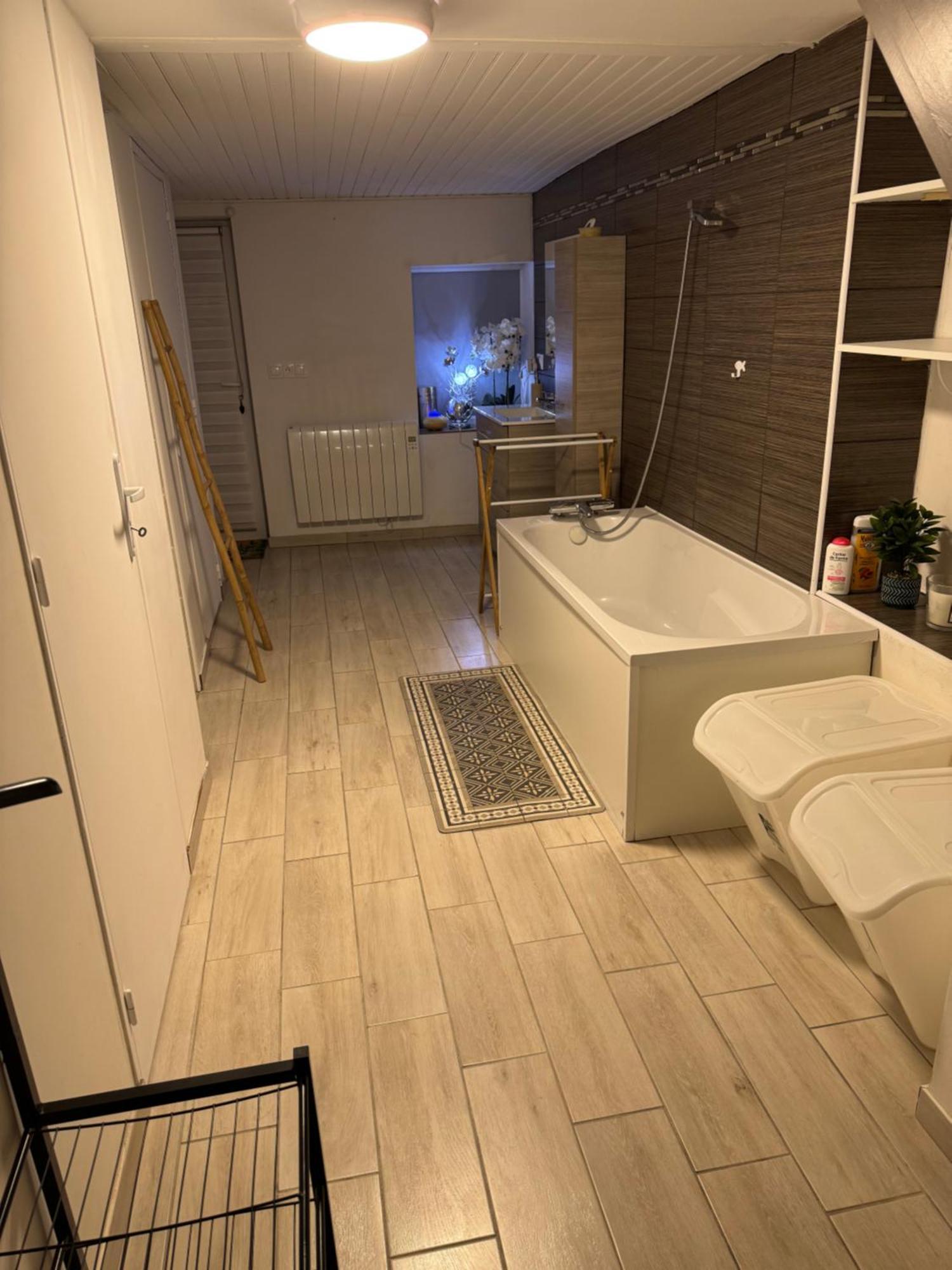 Chez Gwen Et Marie Villa Bogny-sur-Meuse Exteriör bild